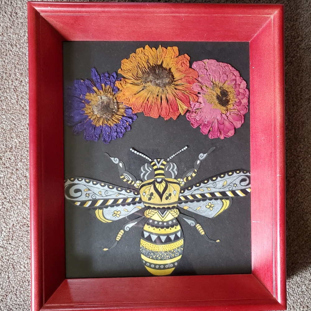 ❂ honeybee ❂ original‎ pressed flower art
